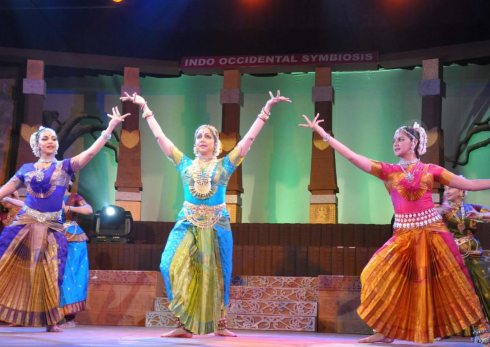 Hema Malini says, Ahana Deol is ready to take acting professionally1 Bharatnatyam