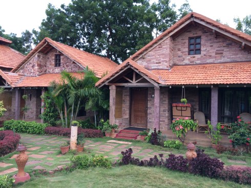 Decent hotels in Badami Krishna Heritage