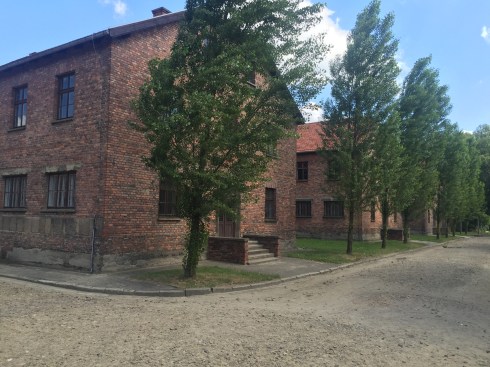 aushwitz building