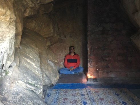 Bhatkoti Baba Baba Dhanvantari Giri