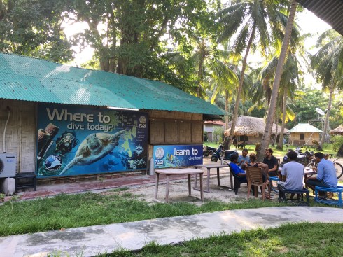 barefoot scoova divers padi certification course