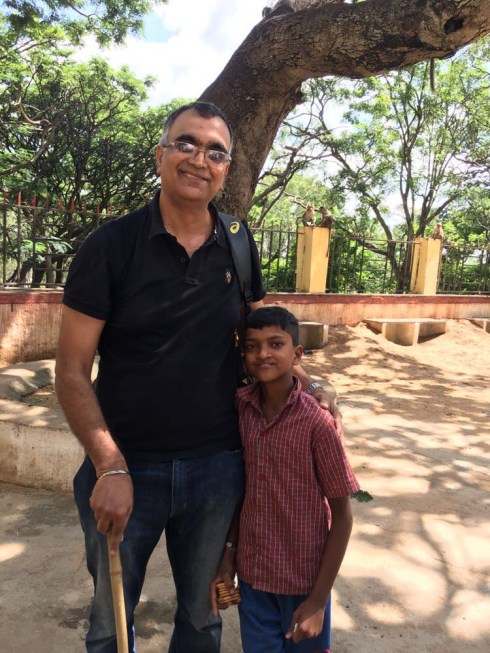Cave guide Bhupathi - A local kid Bhupathi cave guide