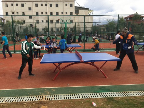 tavel tips Playing TT at the park at Shigatse